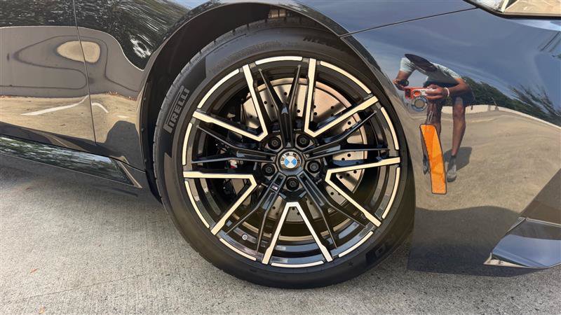 Used 2026 BMW M5 w/ Executive Package AWD/4WD image 18