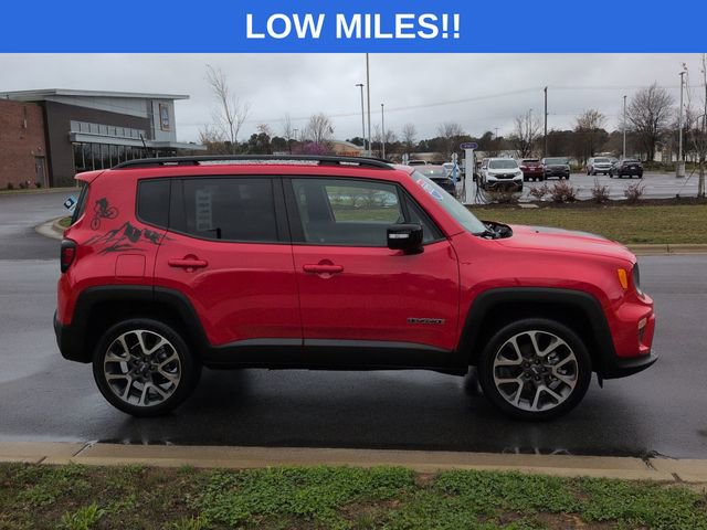 Used 2022 Jeep Renegade Limited w/ Sun, Sound & Wheels Group AWD/4WD image 14