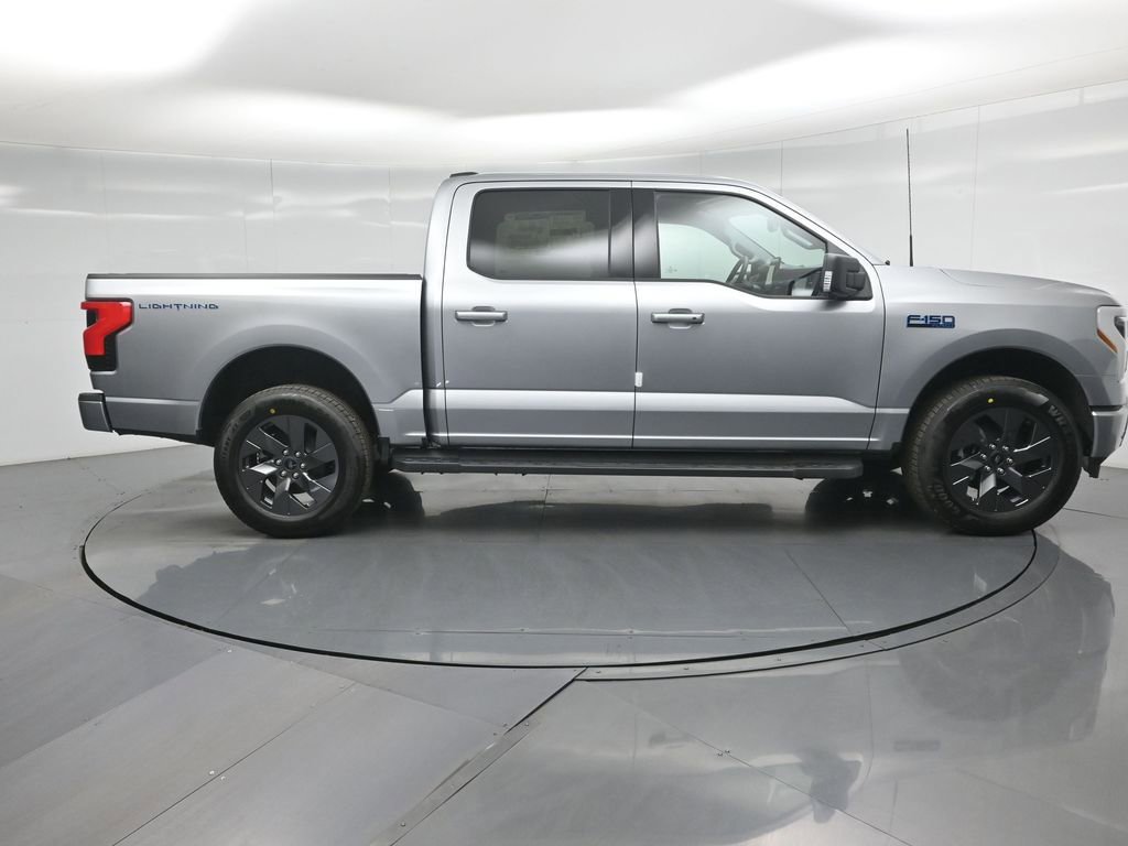 New 2025 Ford F150 Lightning Flash AWD/4WD image 25
