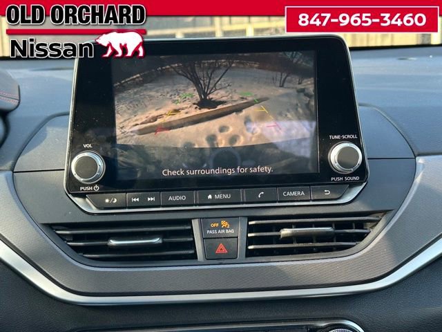Used 2025 Nissan Altima 2.5 SR AWD/4WD image 14