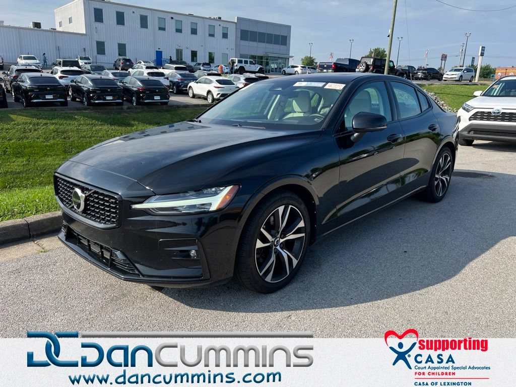 Used 2023 Volvo S60 B5 Plus FWD image 1