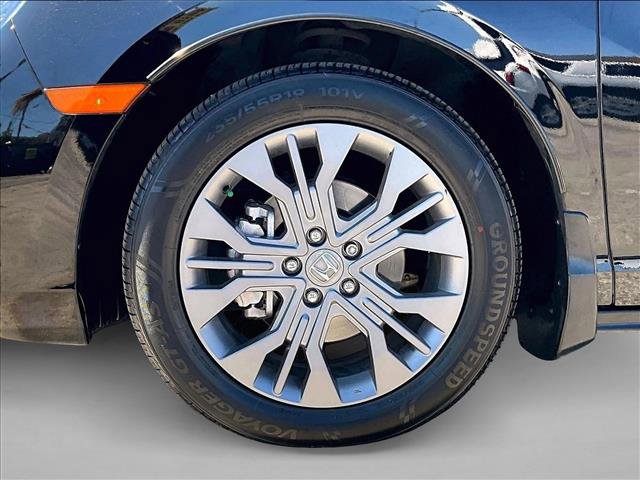 Used 2025 Honda Odyssey Touring image 8