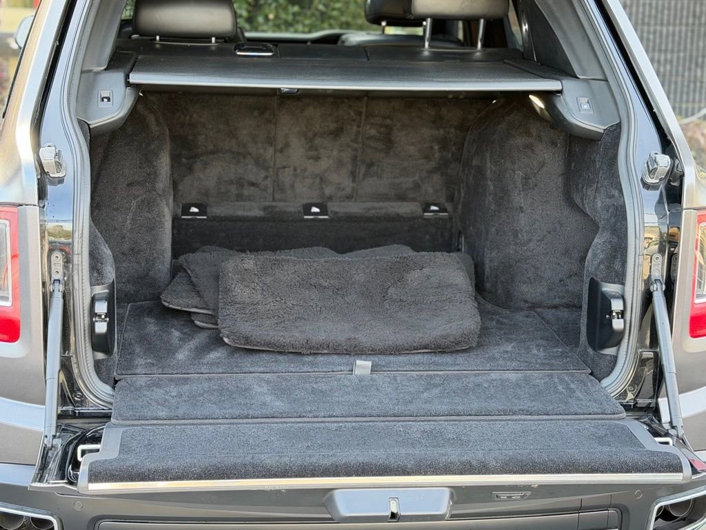 Used 2019 Rolls-Royce Cullinan image 20