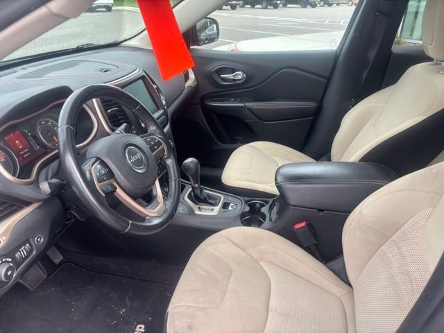 Used 2016 Jeep Cherokee 75th Anniversary AWD/4WD image 7