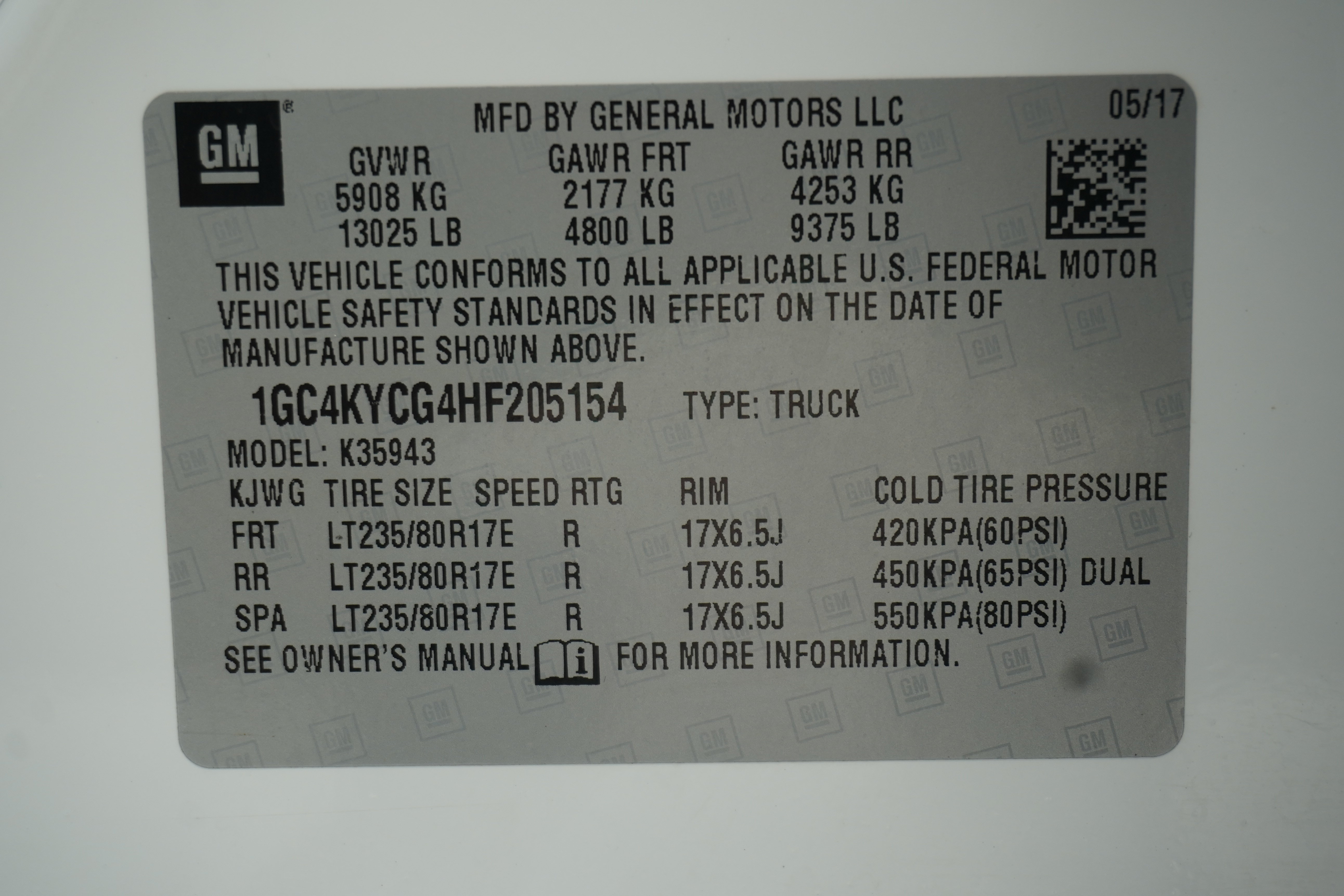 Used 2017 Chevrolet Silverado 3500 W/T AWD/4WD image 29