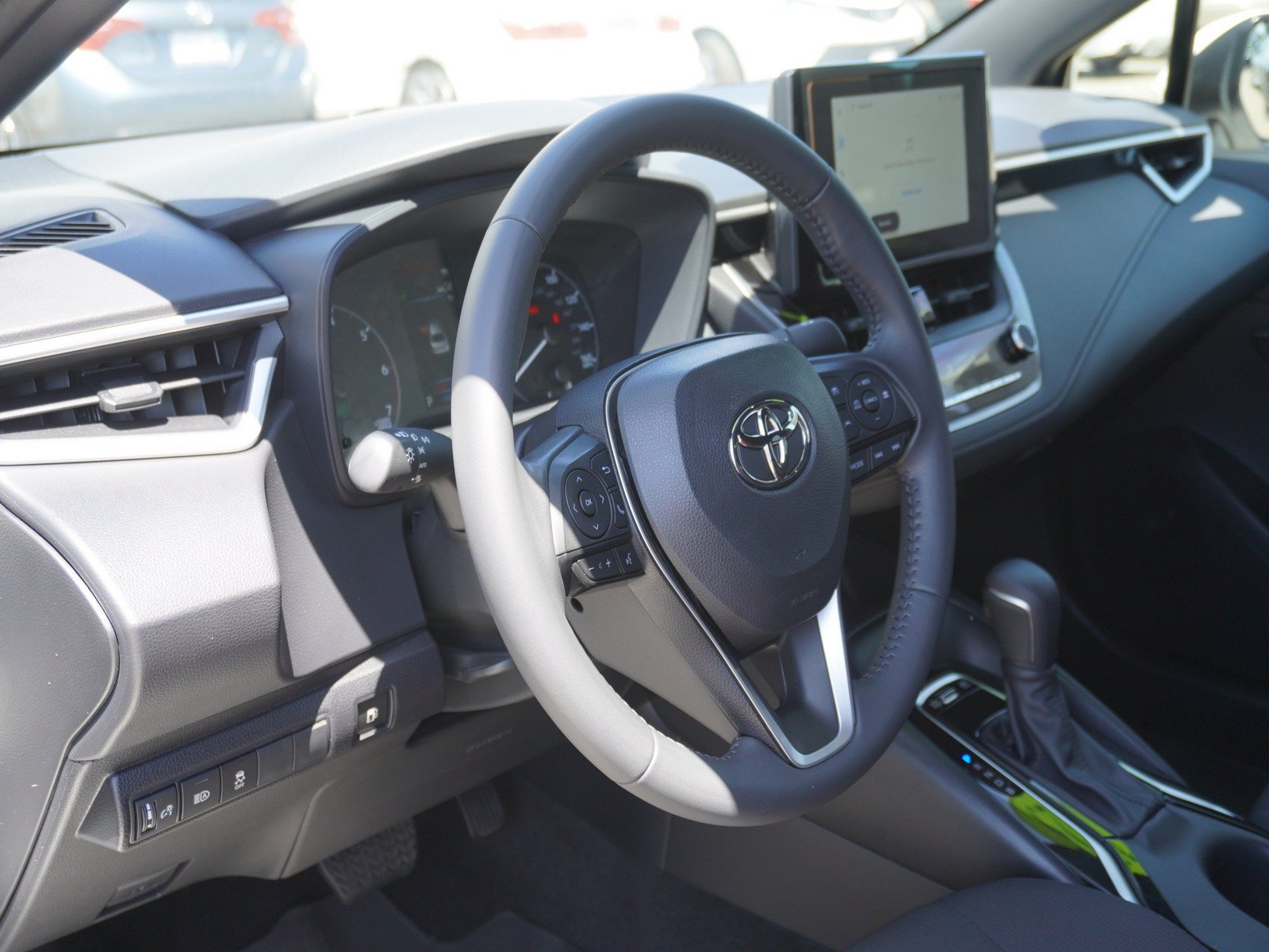 Used 2025 Toyota Corolla SE FWD image 18