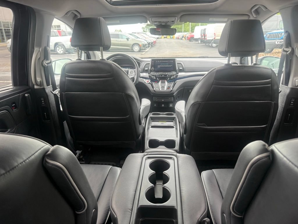Used 2024 Honda Odyssey Elite image 48
