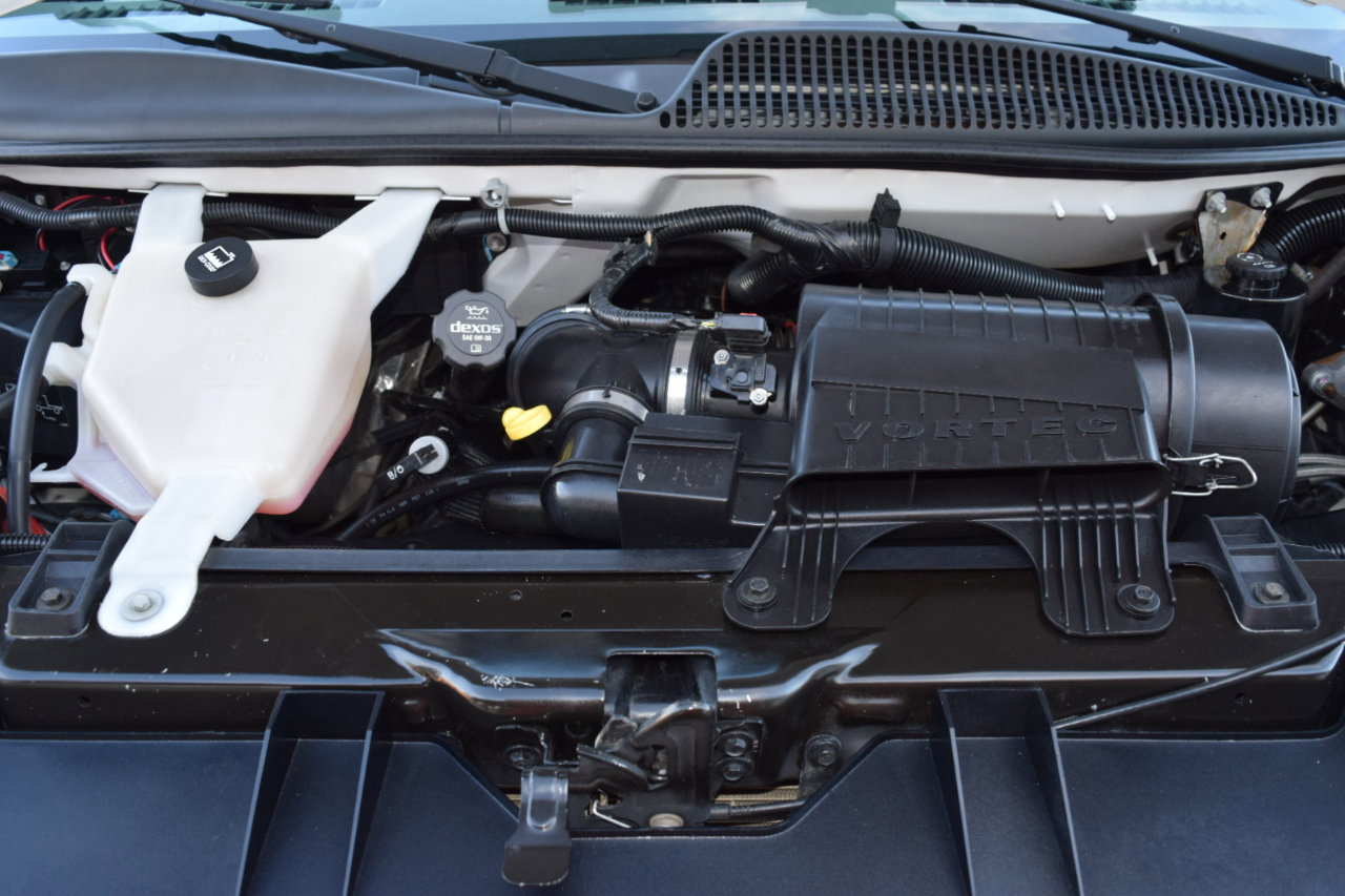 Used 2016 Chevrolet Express 2500 LS image 28