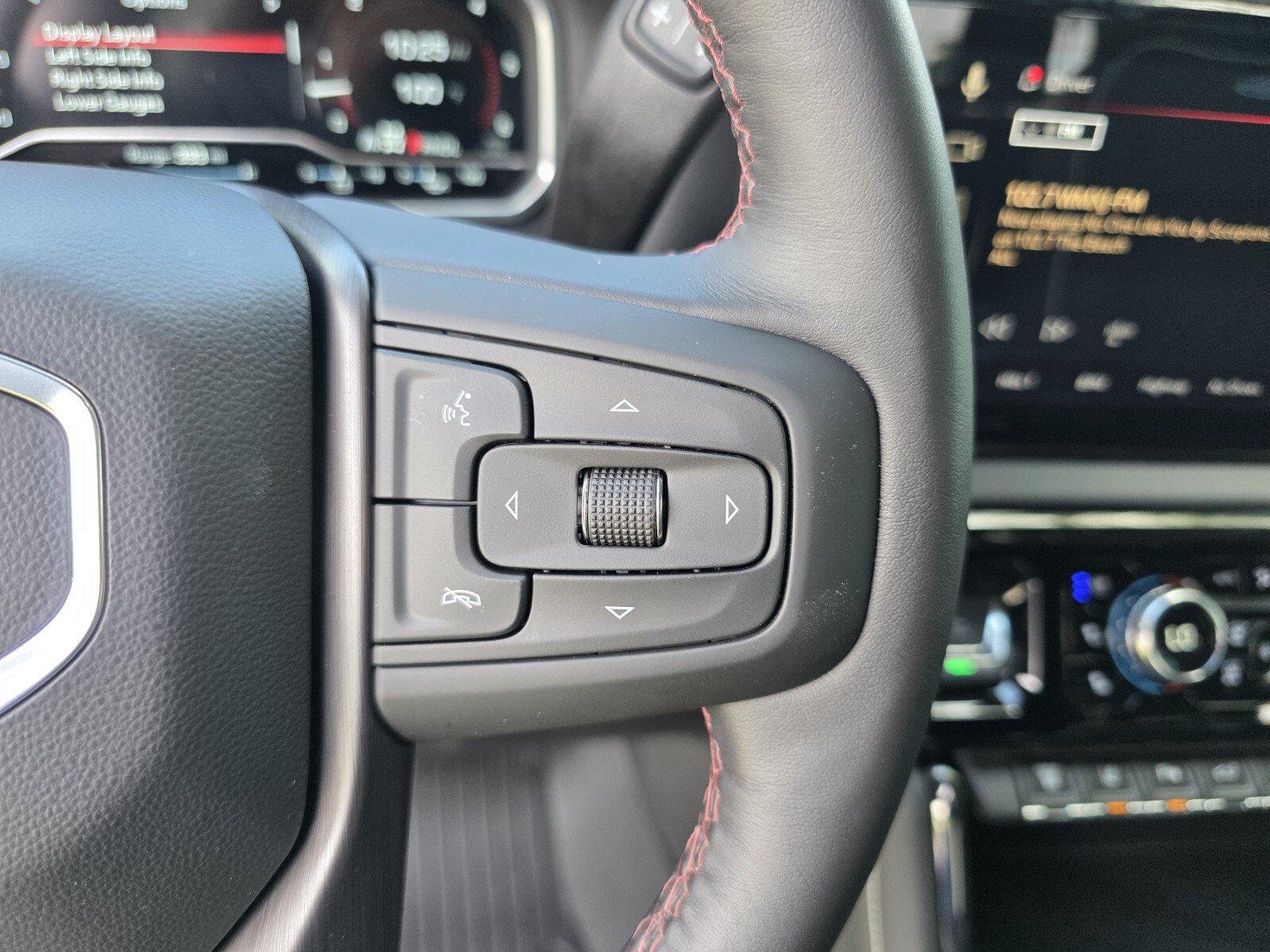 Used 2025 GMC Sierra 2500 AT4X w/ AT4X AEV Edition AWD/4WD image 22