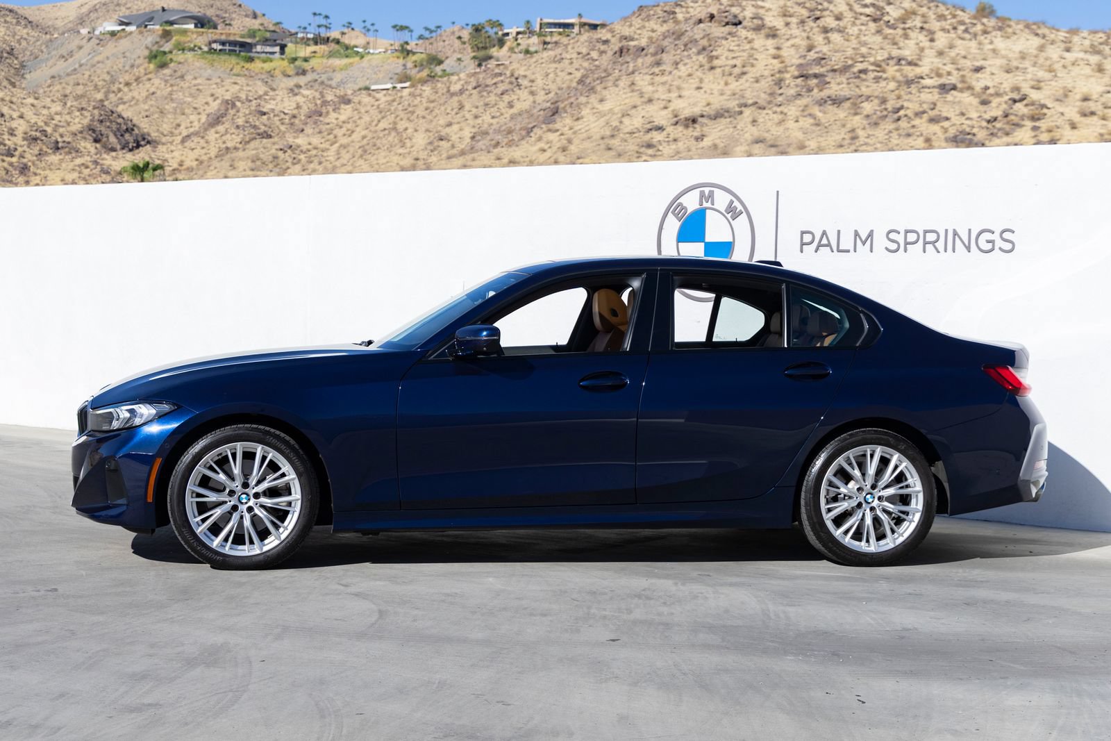 Certified 2023 BMW 330i Sedan w/ Parking Assistance Package RWD image 3