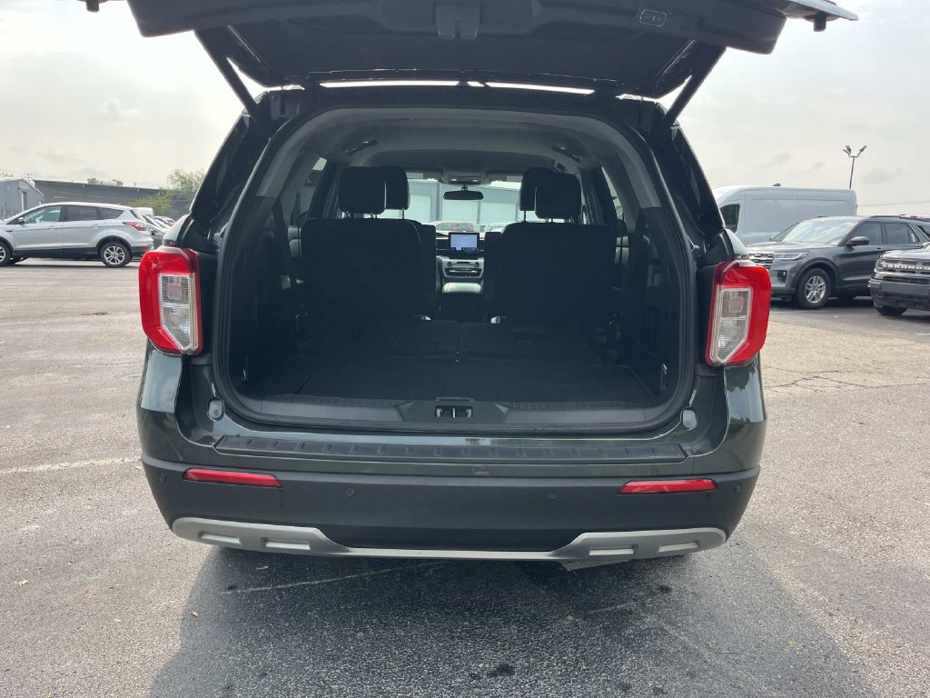Certified 2024 Ford Explorer XLT w/ Equipment Group 202A AWD/4WD image 15