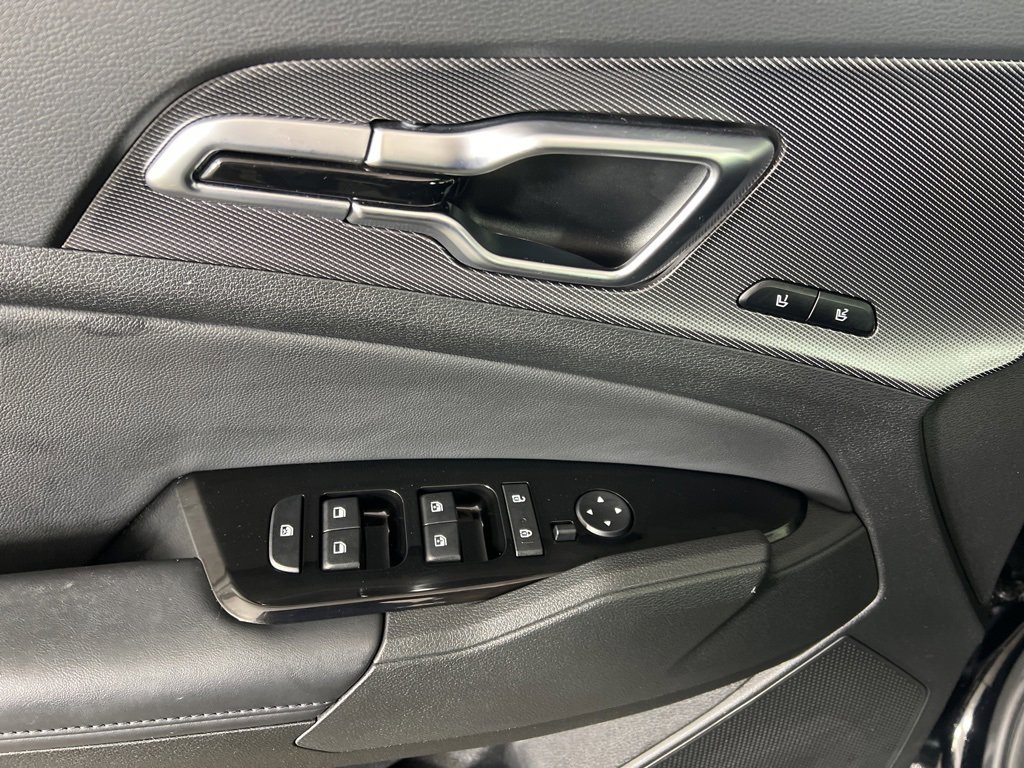 Used 2023 Kia Sportage SX image 17