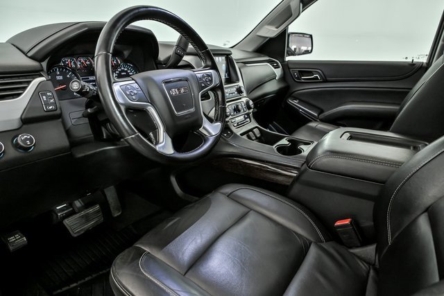 Used 2019 GMC Yukon XL SLT w/ Open Road Package image 9