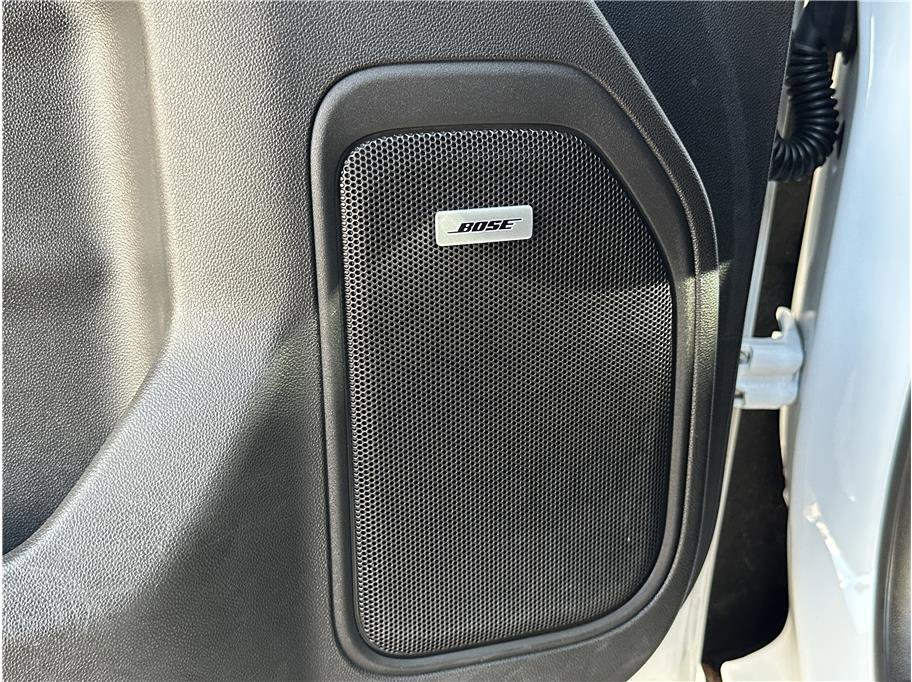 Used 2020 GMC Sierra 1500 Elevation w/ Elevation Value Package image 28