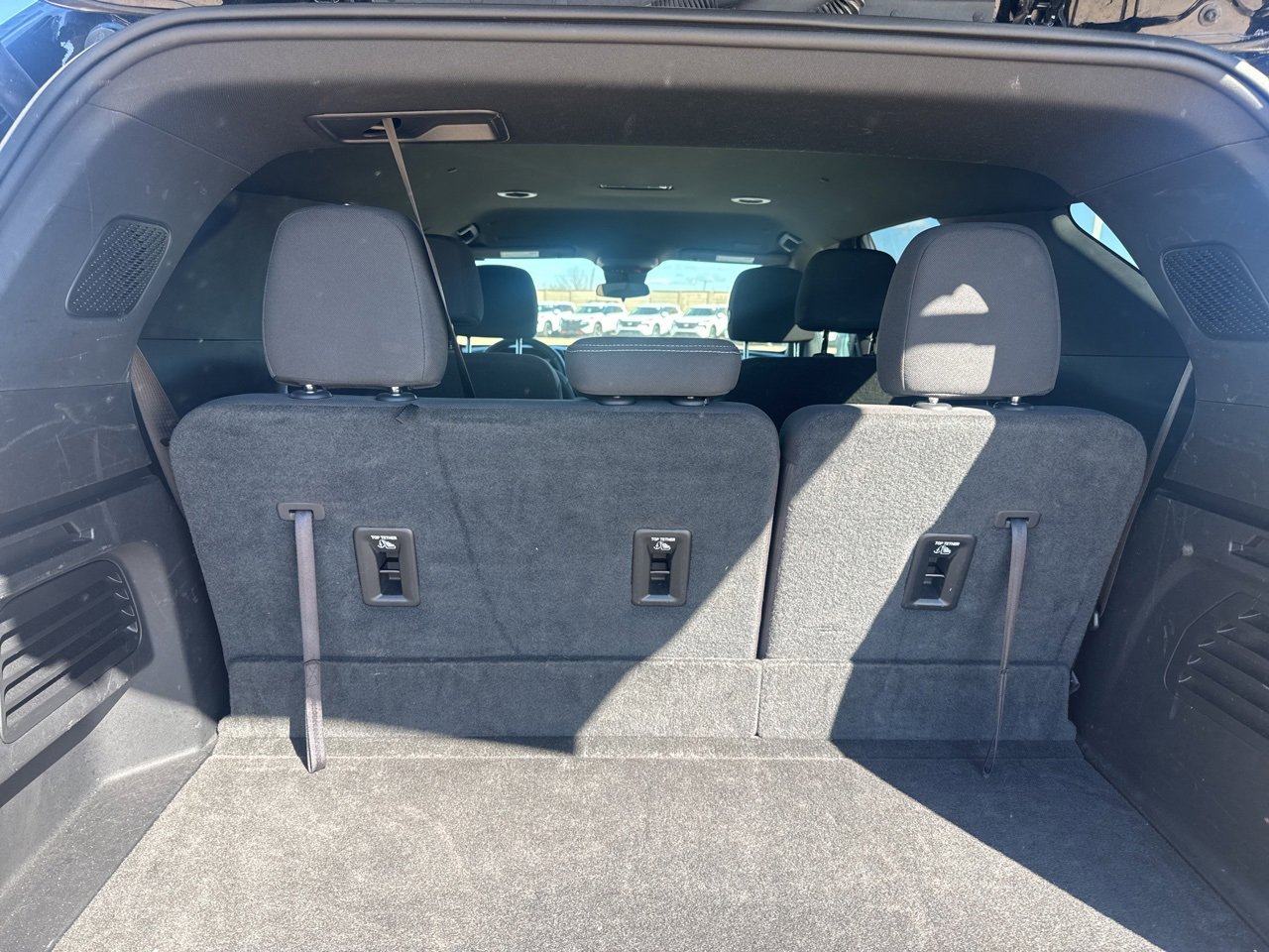 Used 2025 Chevrolet Traverse LT image 25