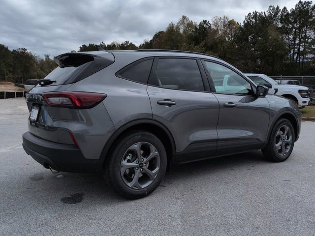 New 2026 Ford Escape ST-Line image 4