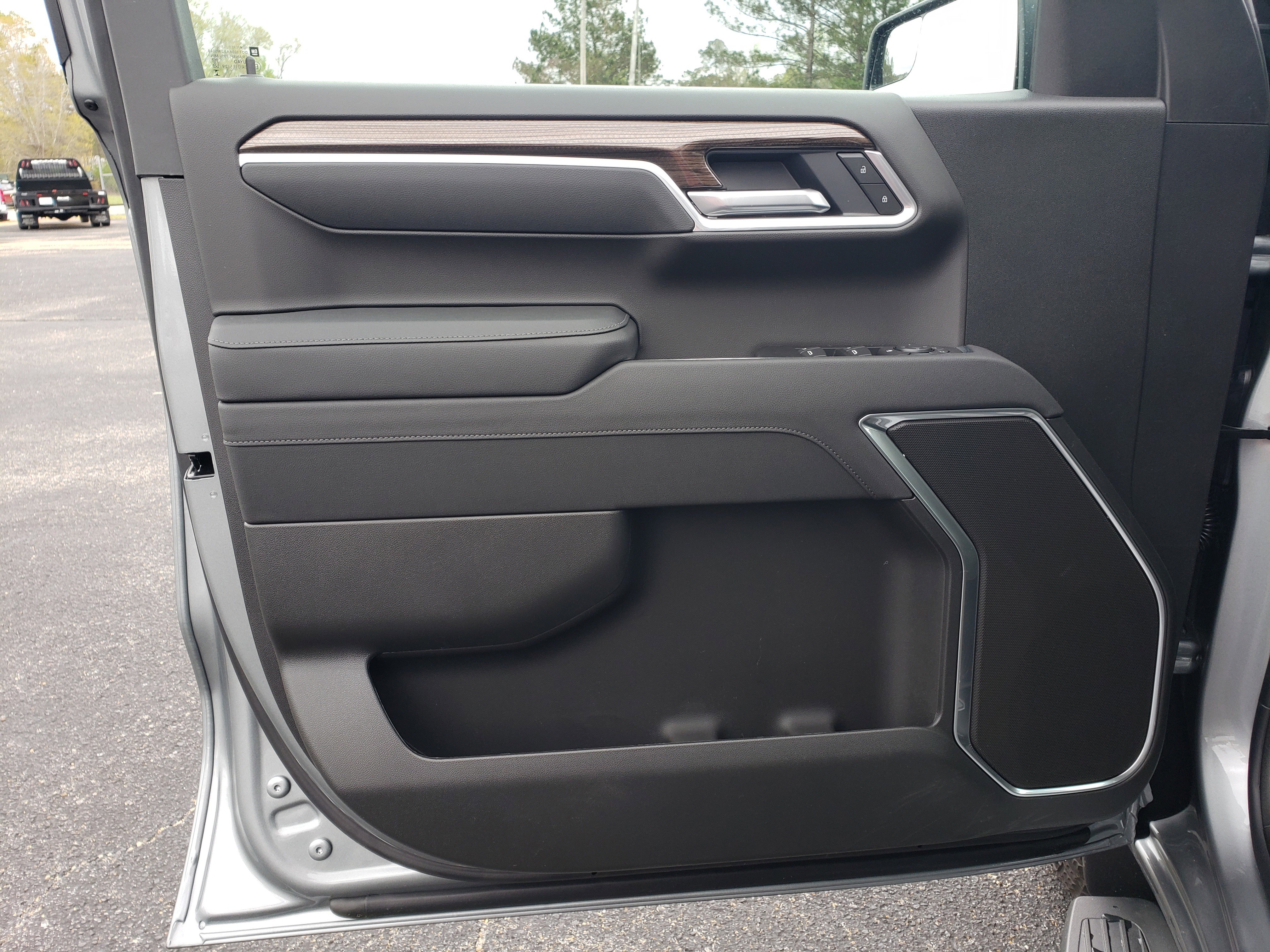 New 2026 Chevrolet Silverado 1500 LT image 10