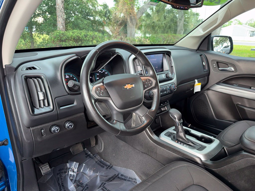 Used 2022 Chevrolet Colorado LT w/ LT Convenience Package AWD/4WD image 18