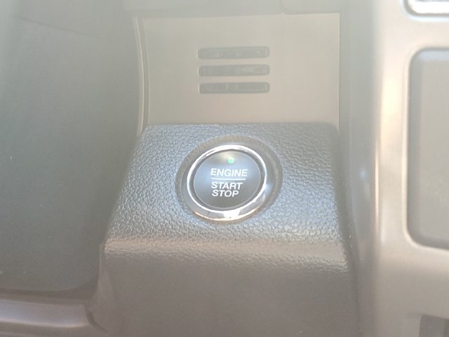 Used 2020 Ford Expedition Max XLT w/ Equipment Group 202A AWD/4WD image 28