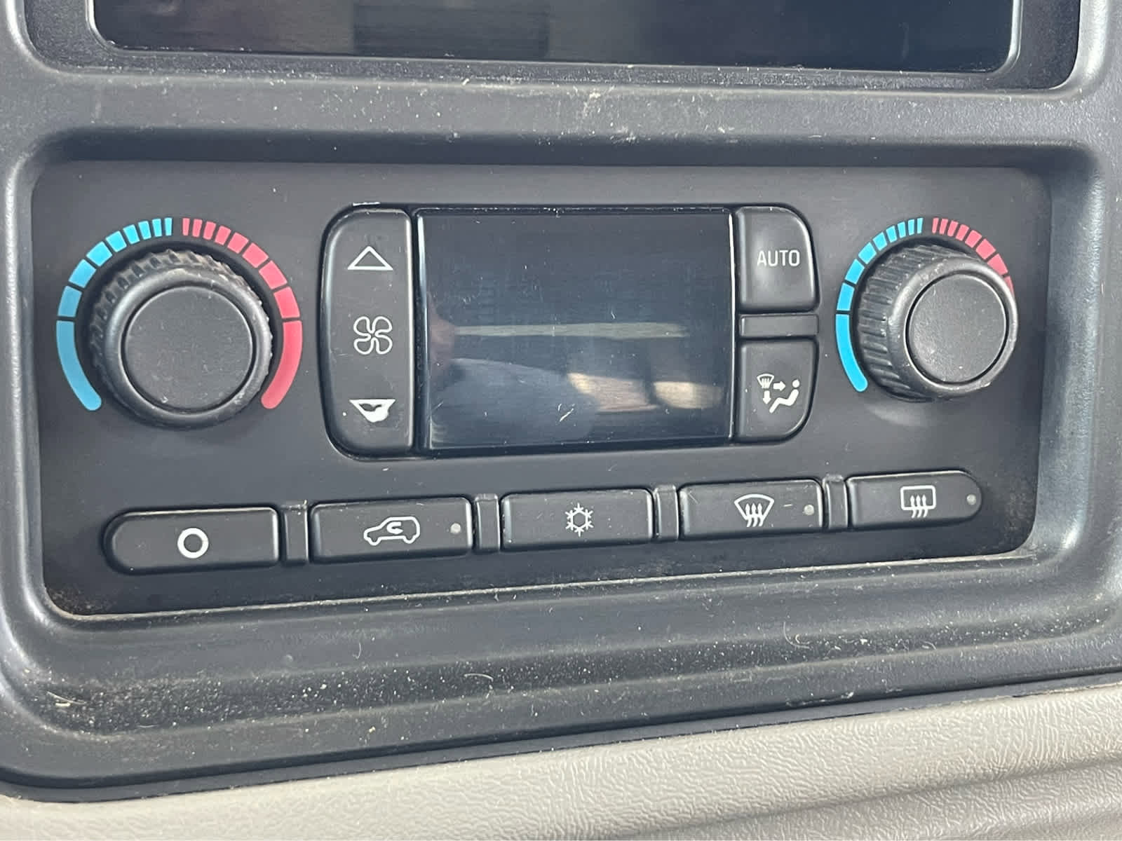 Used 2003 Chevrolet Silverado 2500 LT image 17