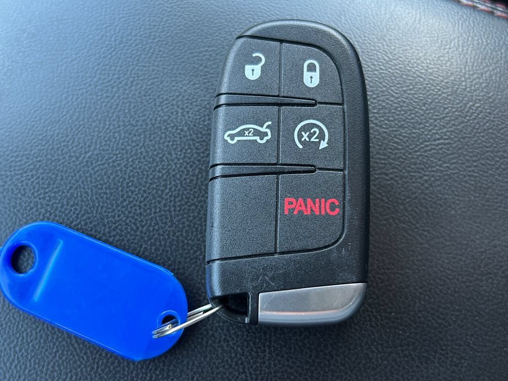 Used 2018 Dodge Durango GT AWD/4WD image 41