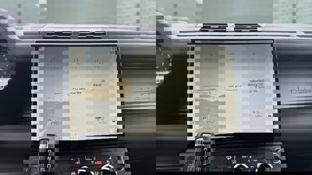 New 2026 Land Rover Defender 130 V8 image 17