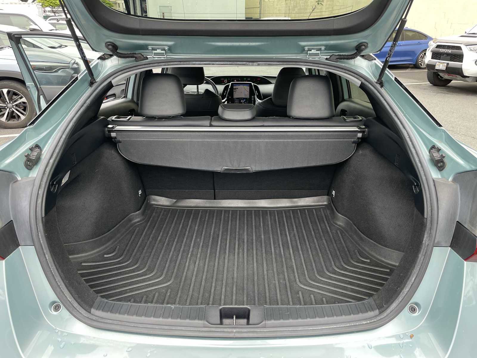 Used 2022 Toyota Prius Limited image 20