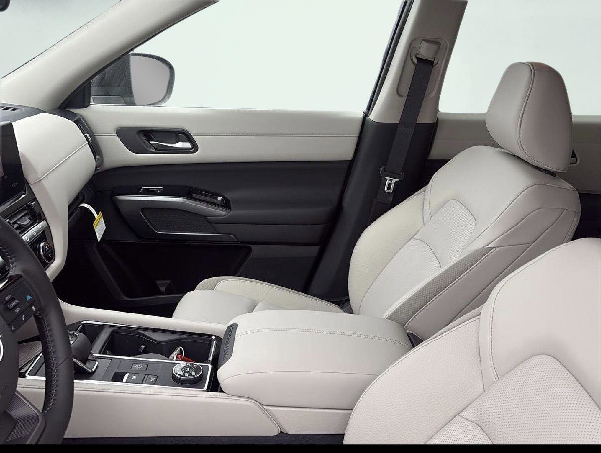 New 2026 Nissan Pathfinder SV AWD/4WD image 14