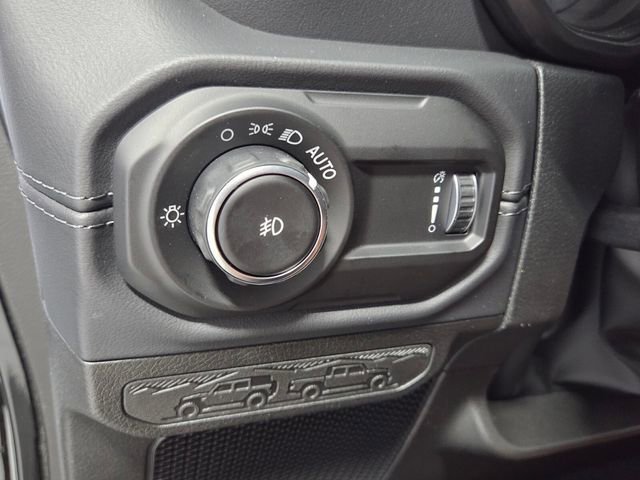 New 2026 Jeep Wrangler Sahara w/ Whitecap Package image 27