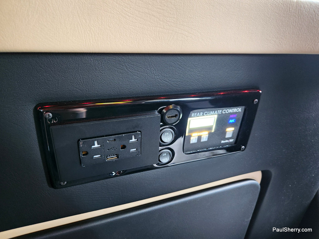 New 2026 RAM ProMaster 2500 w/ Quick Order Package 22H SLT+ image 47