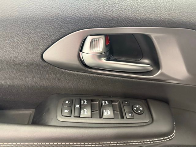 New 2026 Chrysler Voyager LX image 15