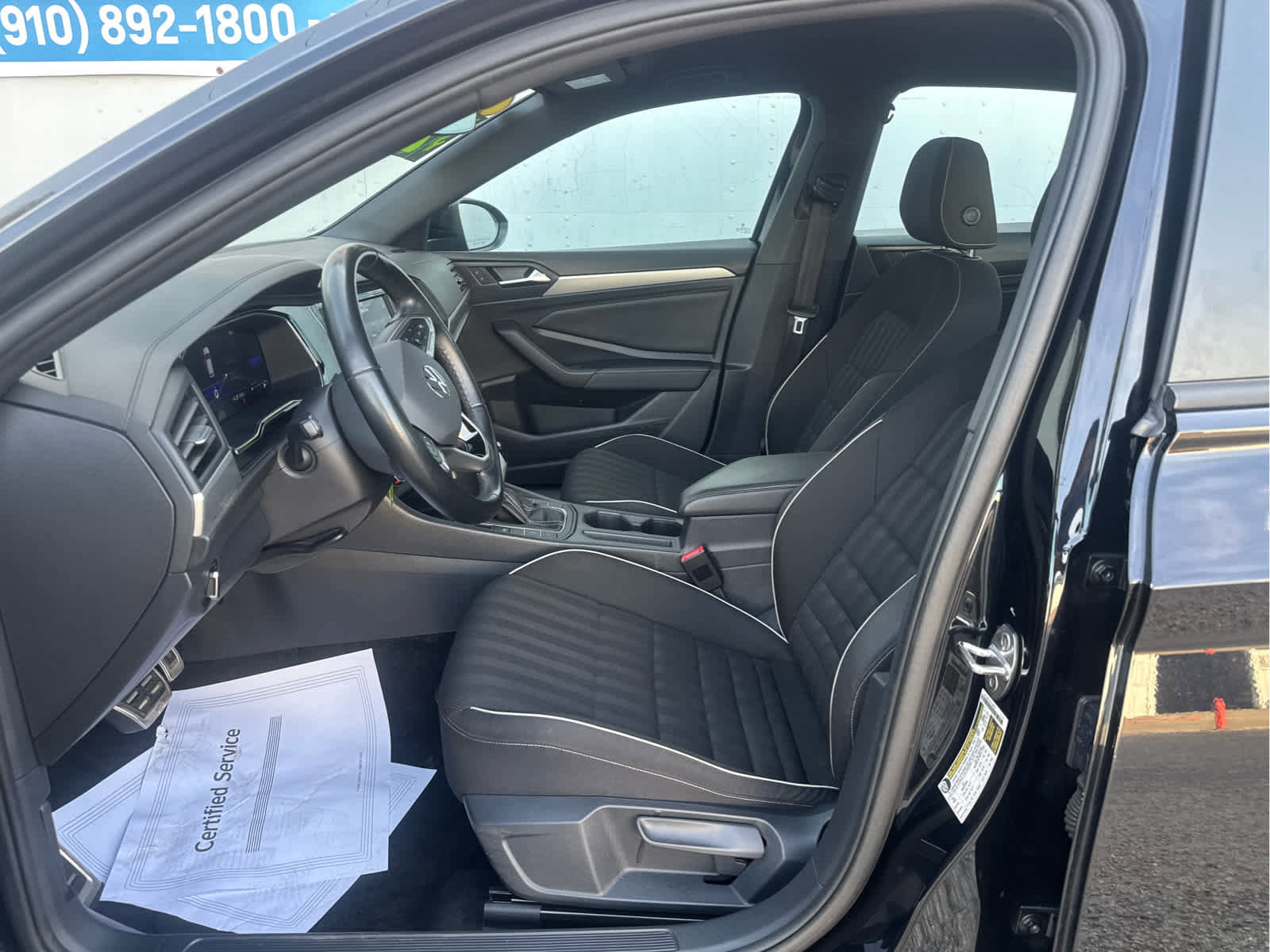 Used 2024 Volkswagen Jetta Sport image 31