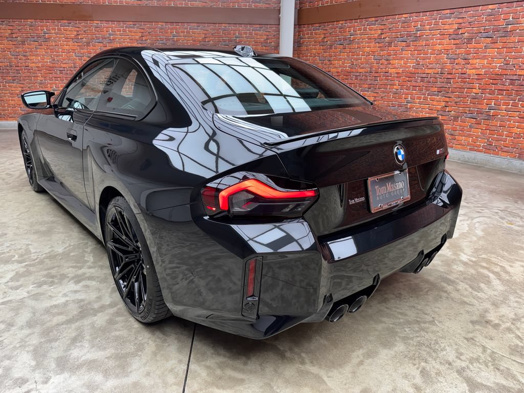 New 2026 BMW M2 w/ Lighting Package RWD image 2