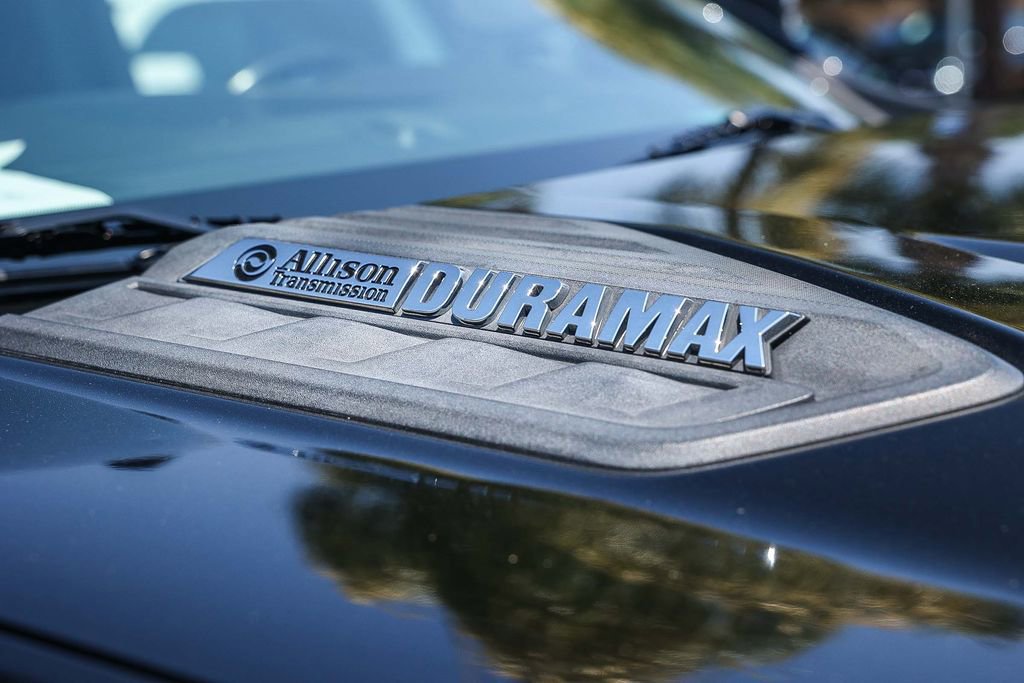 Used 2022 Chevrolet Silverado 3500 LTZ image 18