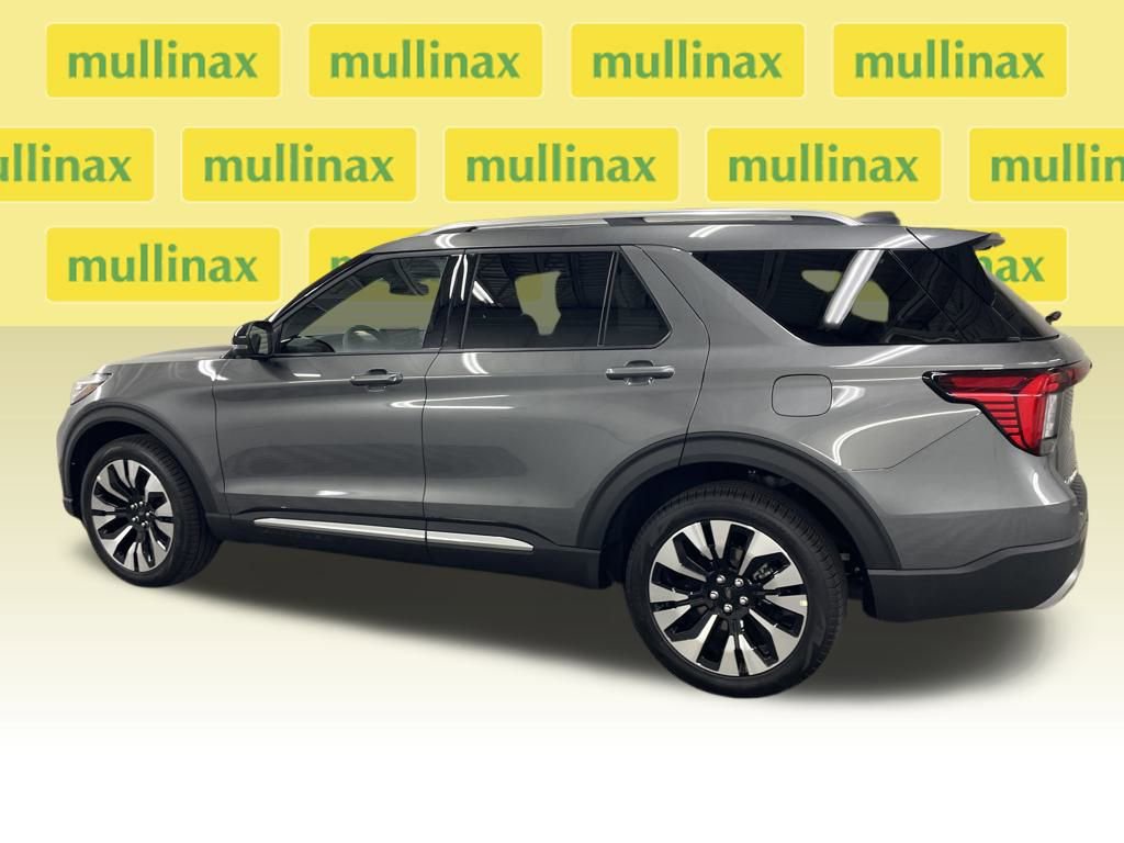 Certified 2025 Ford Explorer Platinum w/ LUX Leather Package image 13