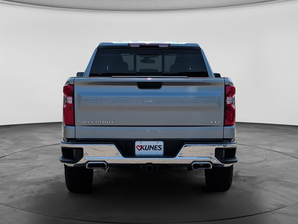 Used 2026 Chevrolet Silverado 1500 LTZ w/ Z71 Off-Road Package AWD/4WD image 6