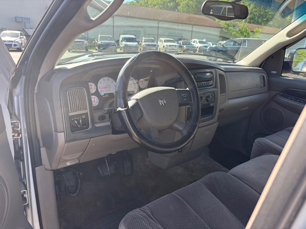 Used 2005 Dodge Ram 1500 Truck SLT RWD image 13