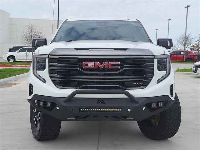 Used 2023 GMC Sierra 1500 AT4 w/ AT4 Premium Package image 2