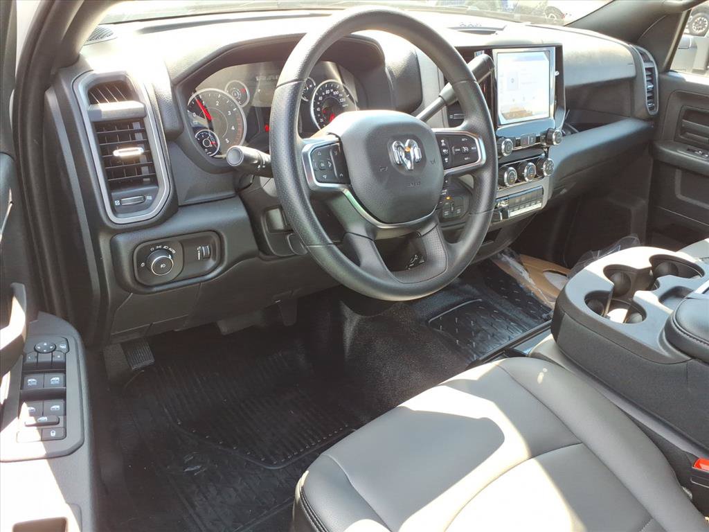 New 2026 RAM 5500 Tradesman AWD/4WD image 17
