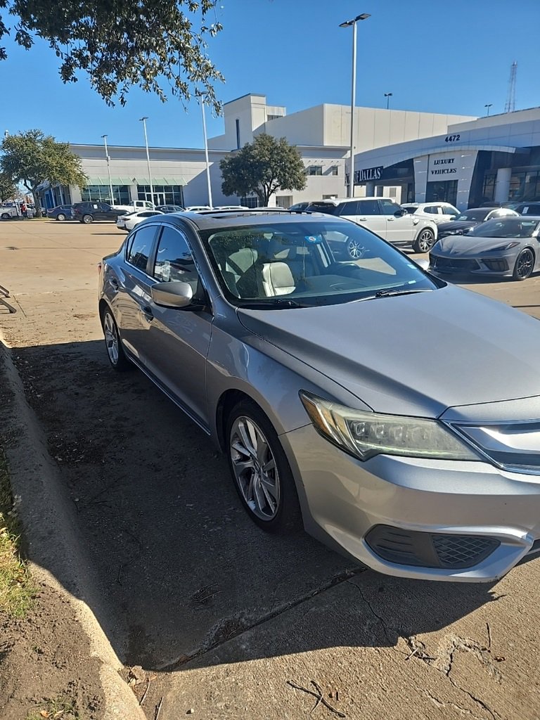 Used 2017 Acura ILX image 1