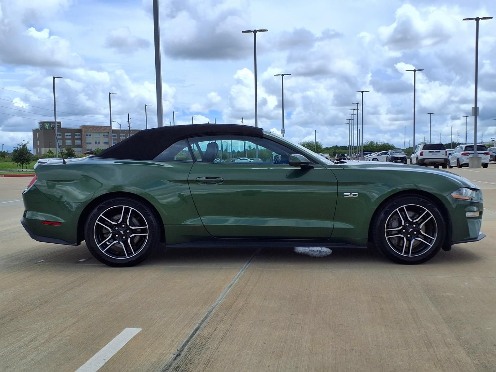 Used 2023 Ford Mustang GT Premium RWD image 8