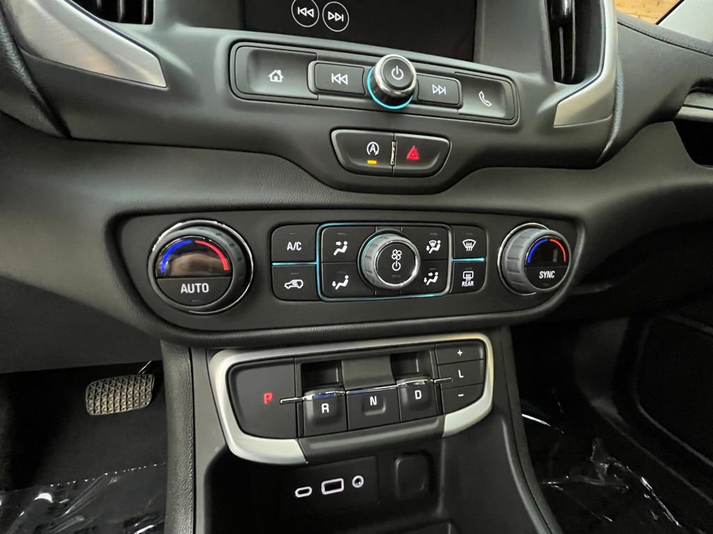 Used 2023 GMC Terrain SLE w/ Driver Convenience Package AWD/4WD image 24