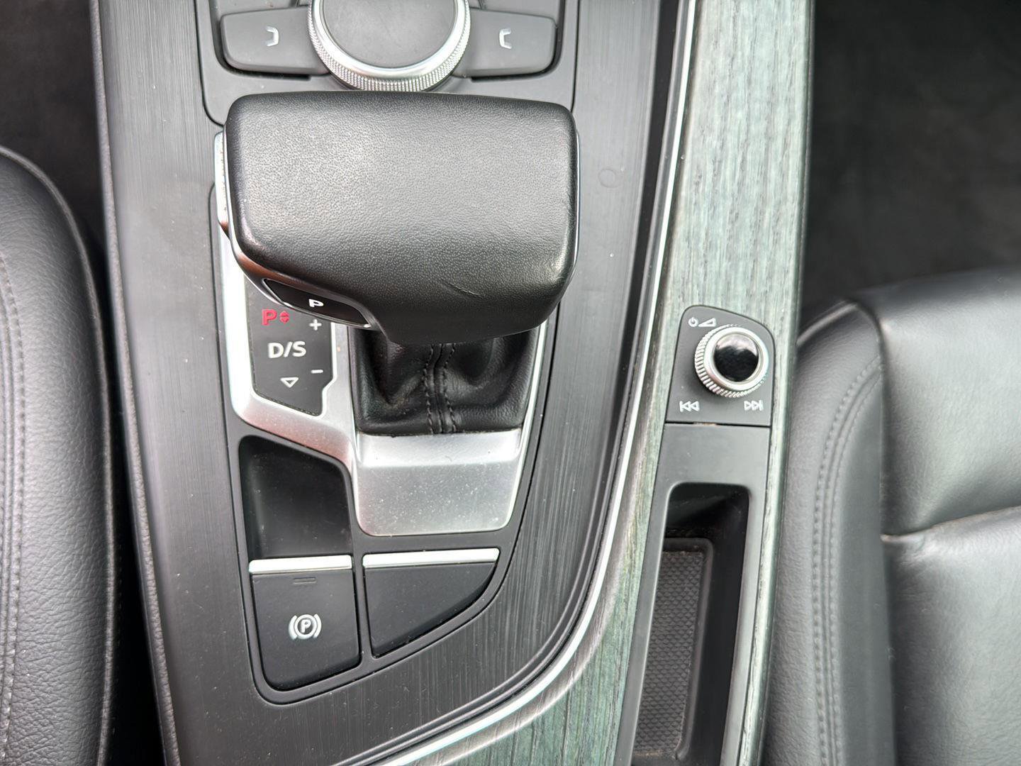 Used 2018 Audi A4 2.0T Ultra Premium w/ Convenience Package image 20