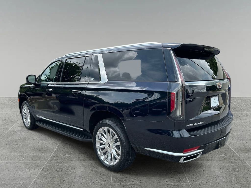 Certified 2023 Cadillac Escalade ESV Premium Luxury AWD/4WD image 3