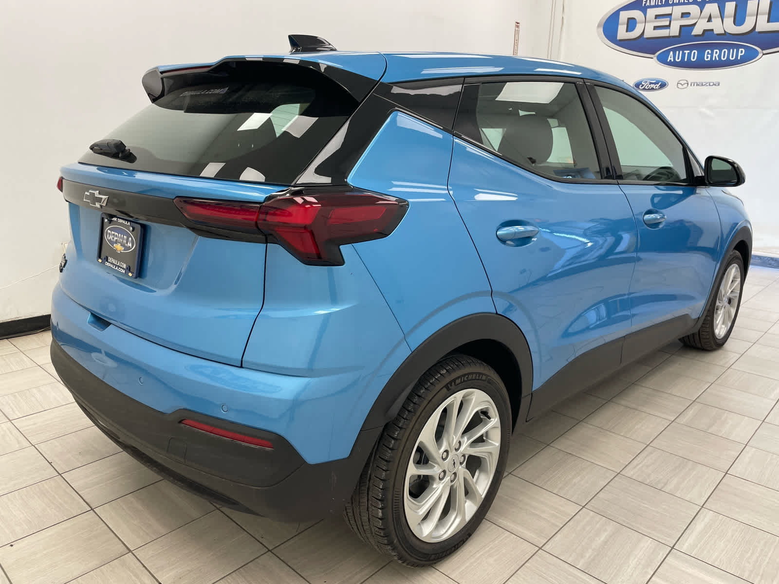 New 2027 Chevrolet Bolt LT w/ Comfort Package FWD image 21