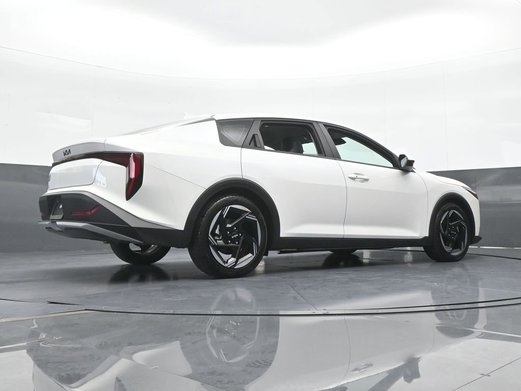 Used 2025 Kia K4 EX FWD image 59