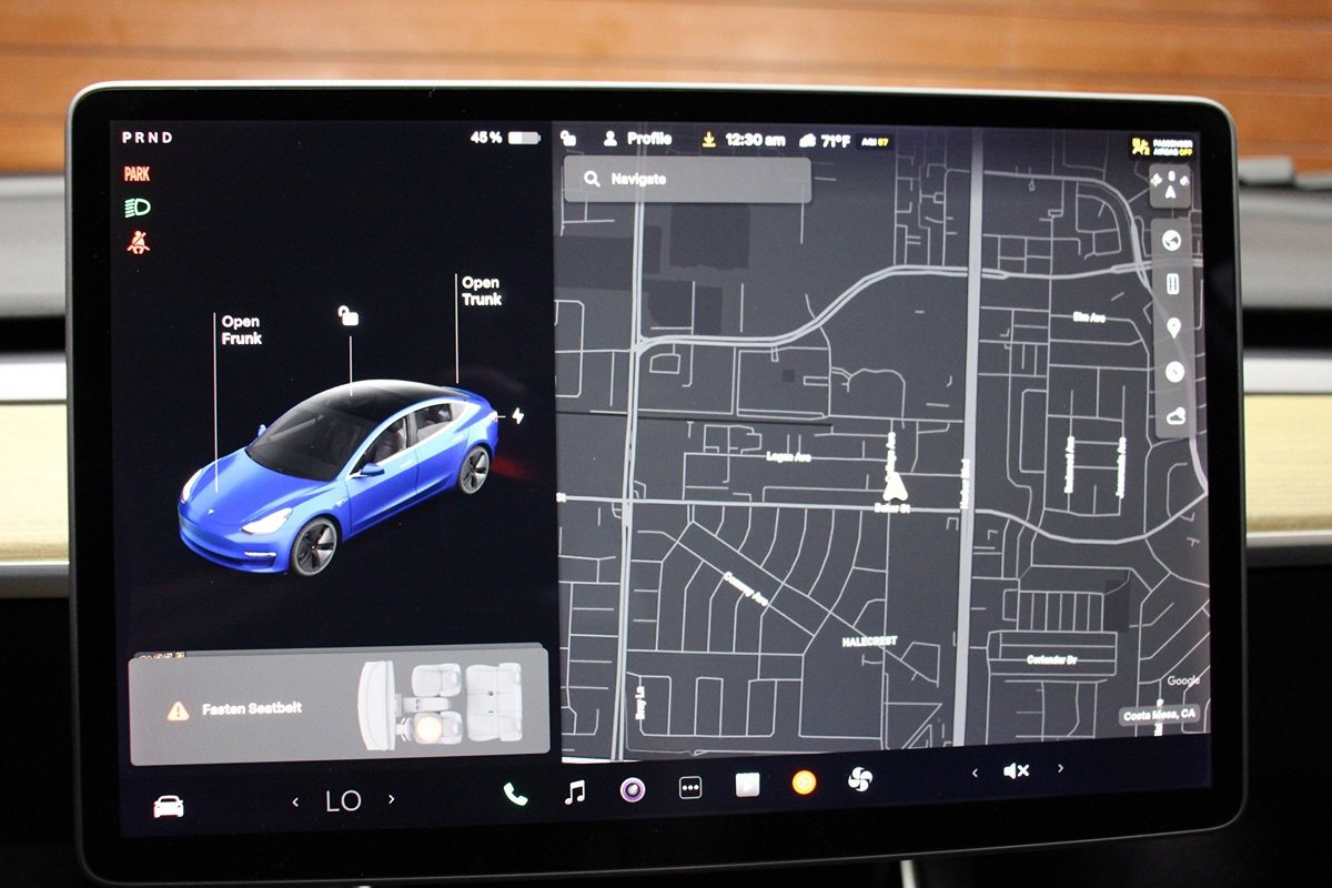 Used 2019 Tesla Model 3 Long Range AWD/4WD image 23