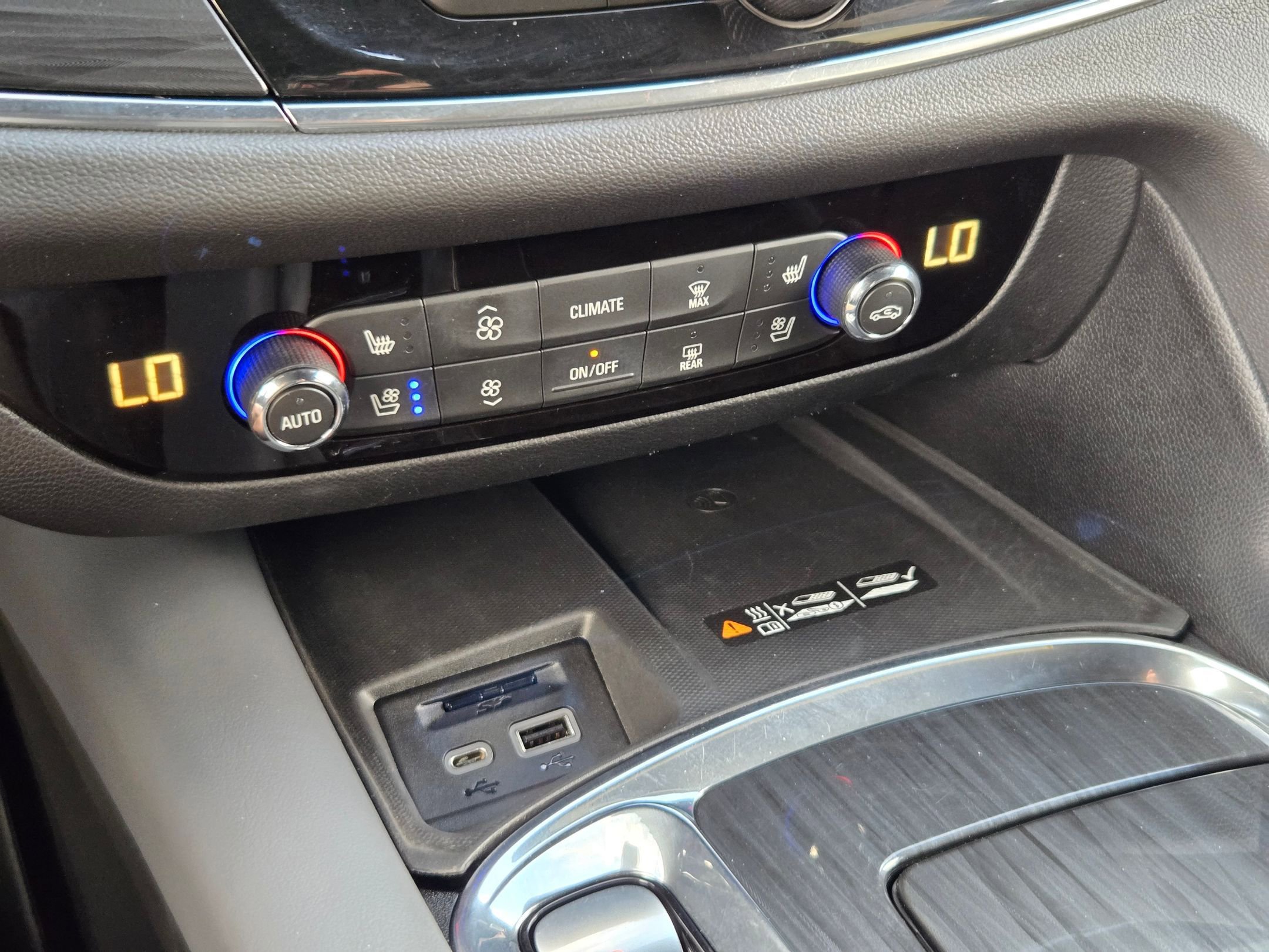 Certified 2023 Buick Enclave Premium w/ LPO, Touring Package image 20