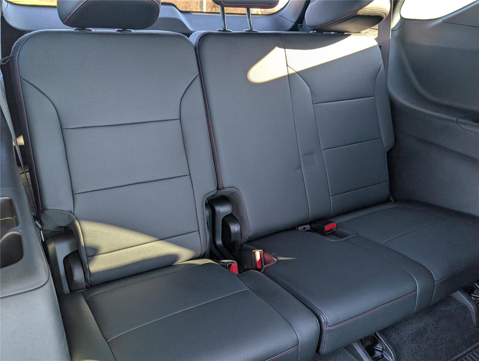 Used 2024 Chevrolet Traverse RS w/ LPO, Floor Liner Package image 13