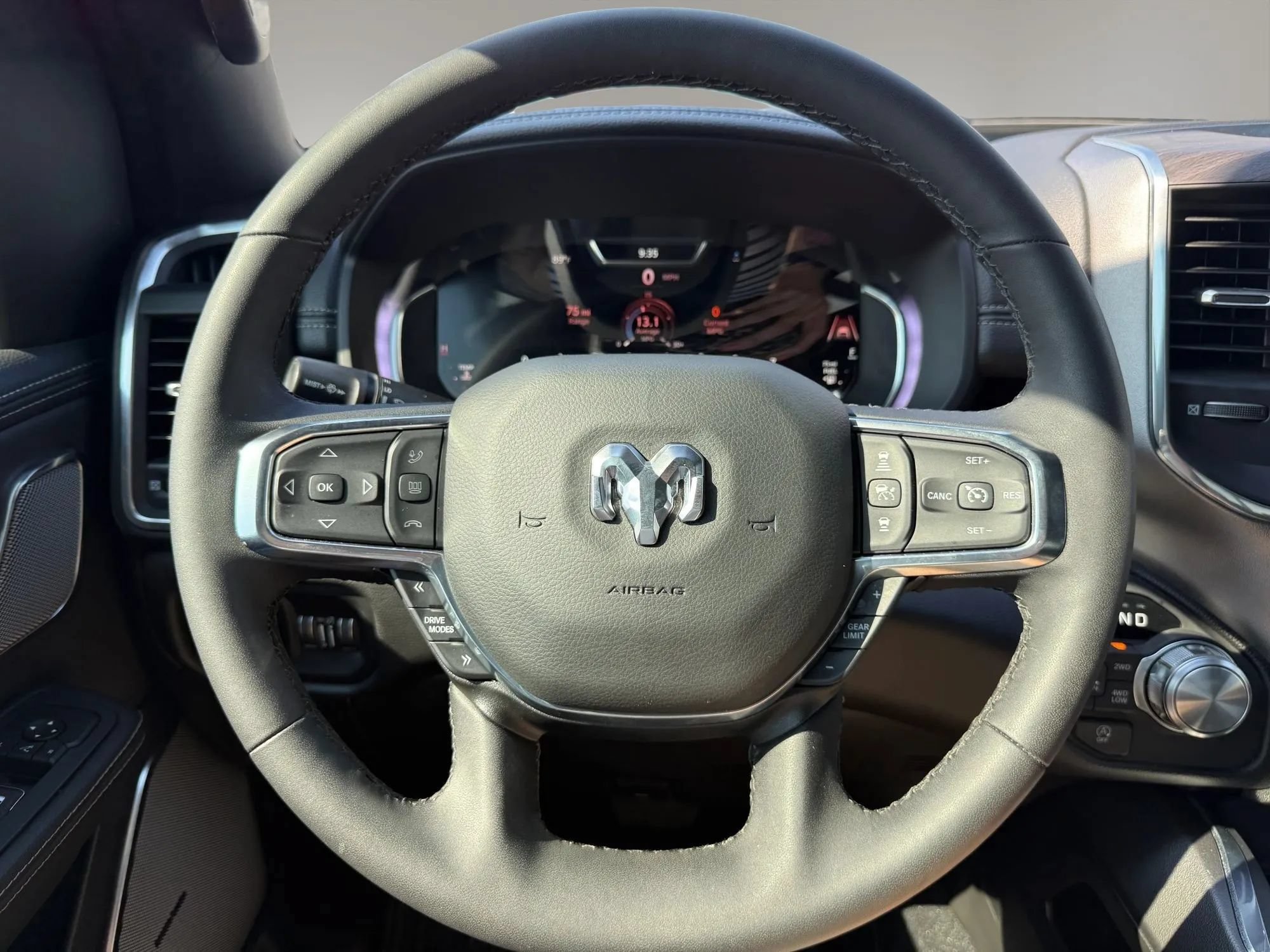 Used 2026 RAM 1500 Laramie AWD/4WD image 9